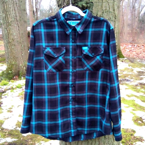 DIXXON Tops - 🖤 DIXXON Women's "Union Square" Tiffany Blue Pleat Era Flannel sz L